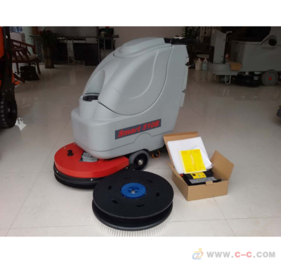 高效清洁新选择 贝纳特洗地机在大型超市的应用